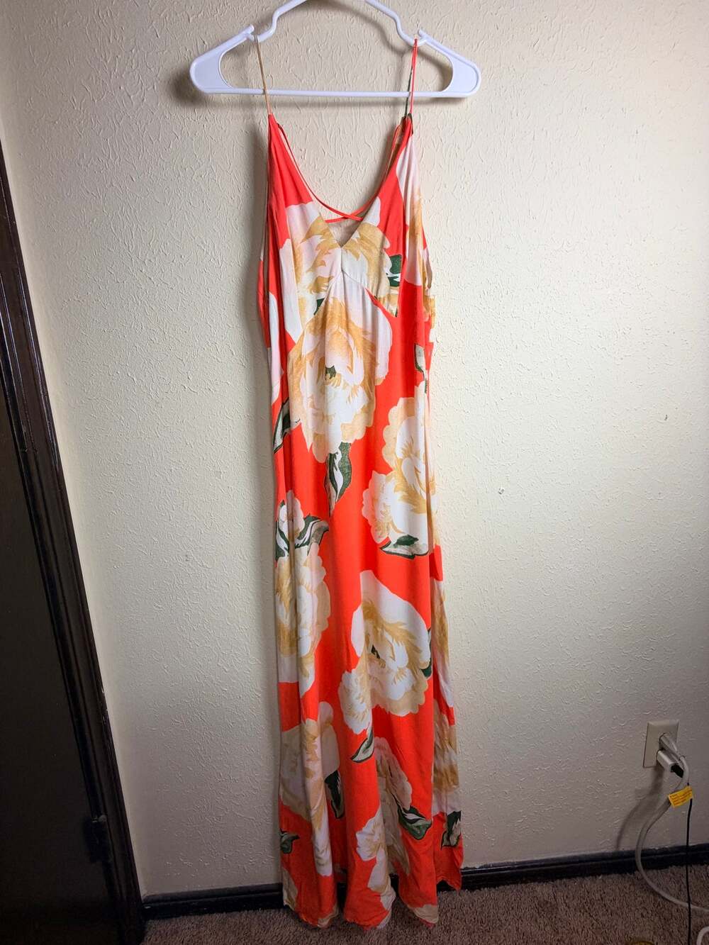 Farm Rio Women's Size Medium 100% Viscose Floral Maxi Dress Boho Flowy Feminine